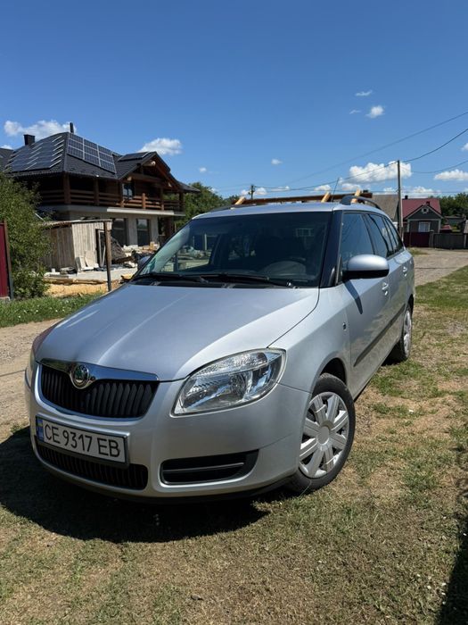 Skoda fabia1.2 бензин