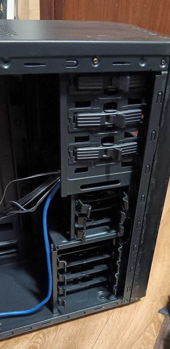 Caixa ATX da DeepCool usada para PC para venda