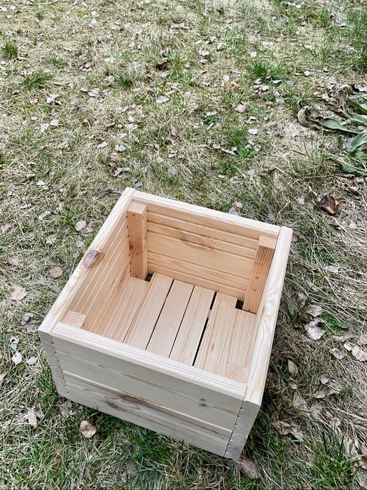 Wiosna nadchodzi – czas na ogród! Donice i warzywniki z litego drewna