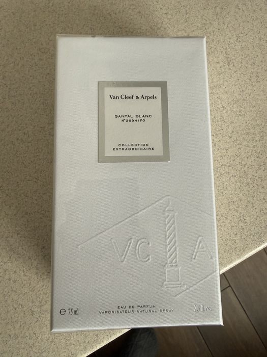 Продам духи Van Cleef & Arpels Santal Blanc