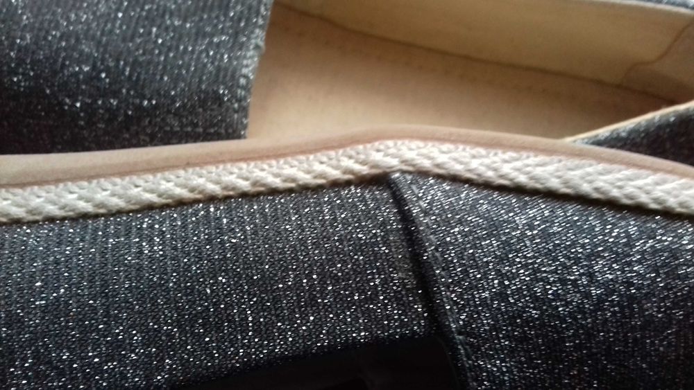 baleriny szare błyszczące roz. 40