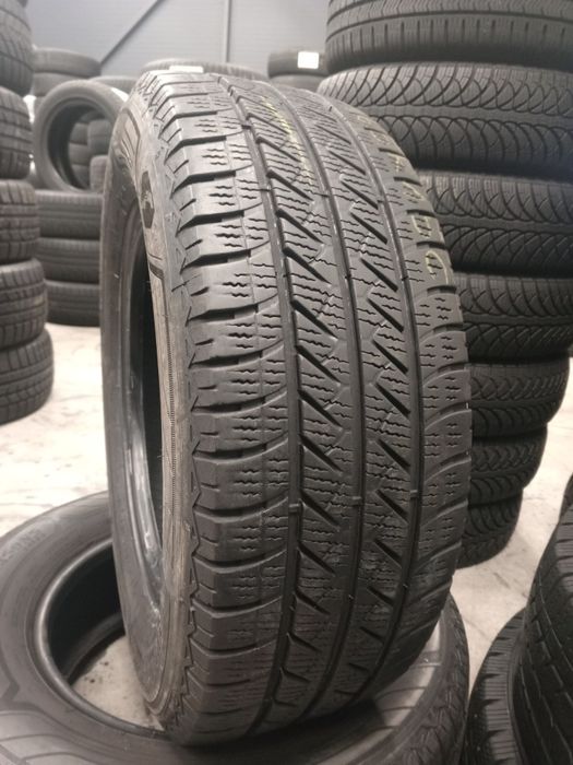 215 65 R15C GOODYEAR Vector 4 Seasons Cargo, цешка, Всесезонні шини
