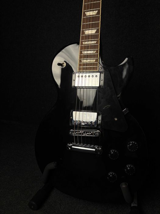 Gibson Les Paul Studio Black Trim