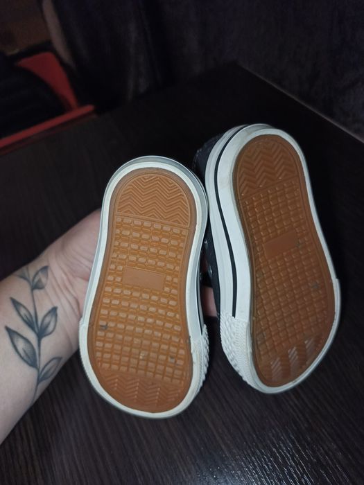 Кеди на дівчинку 12,5 см