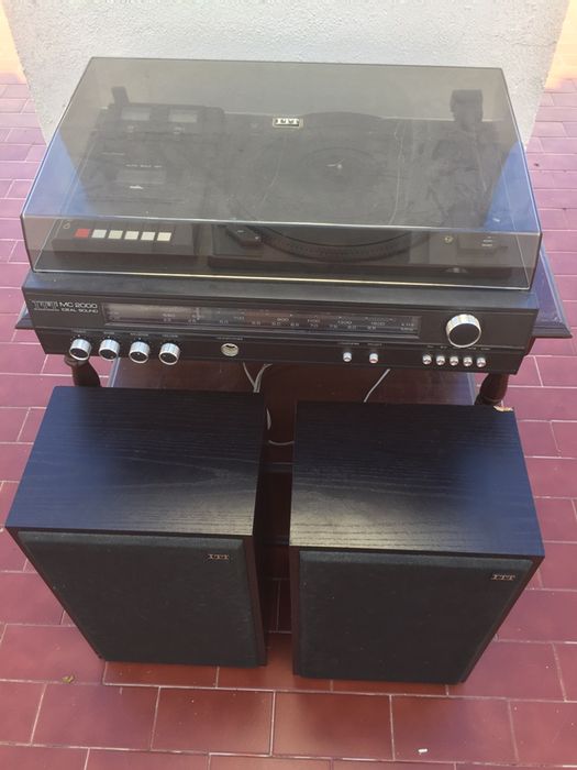 ITT Turntable (with Radio & Cassette Player)64751663973122121