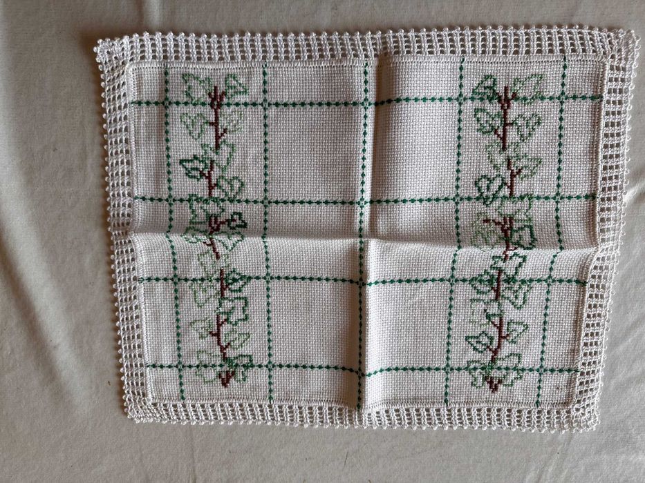 naperom bordado a ponto cruz (novo por estrear)
