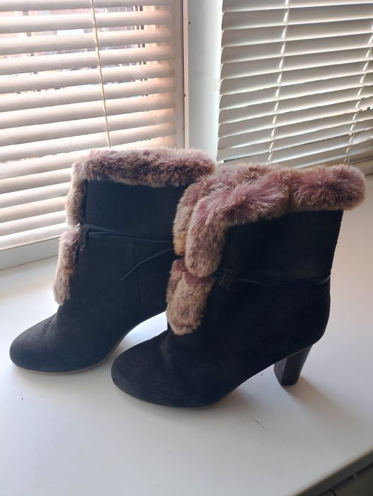 Сапожки замшевые