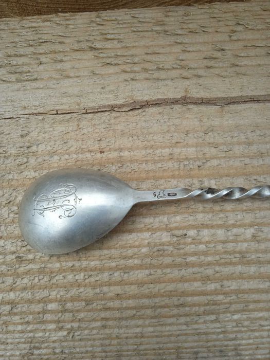 Срібна чайна ложка