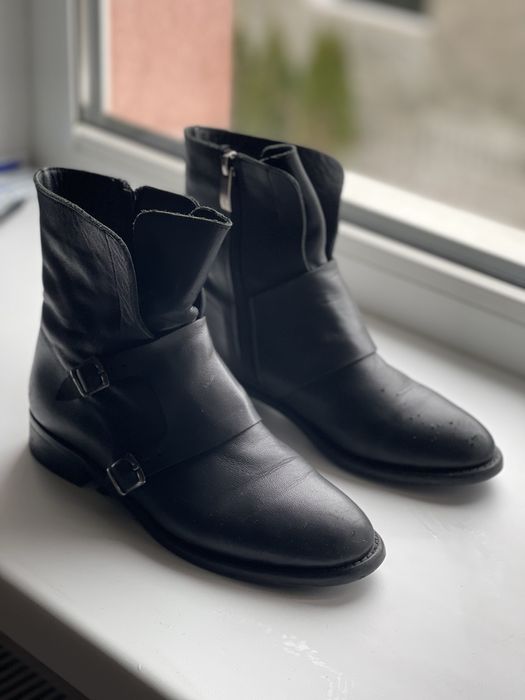 Ботінки жіночі, шкіряні