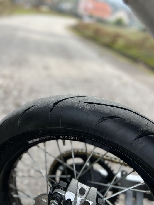 Yamaha DTR (Motor 200cc)