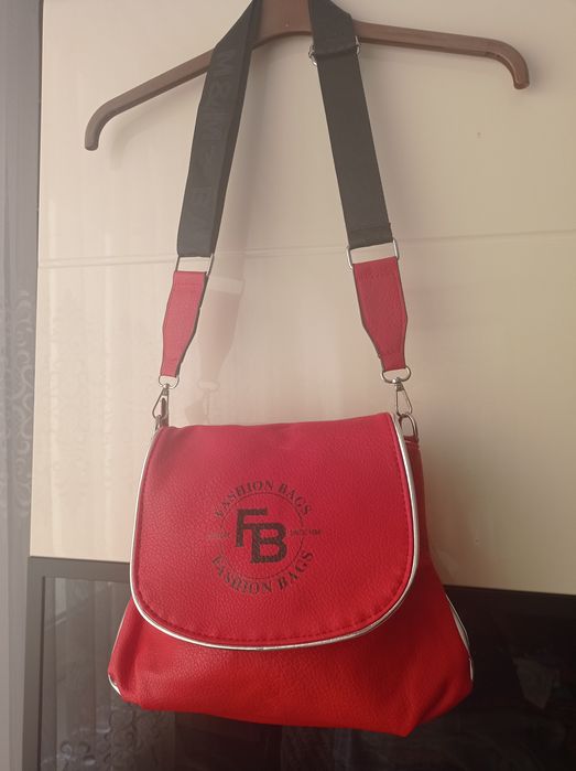 Torebka damska listonoszka nowa