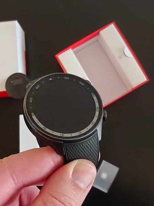 OnePlus Watch 2R (novo e com 3 anos garantia)