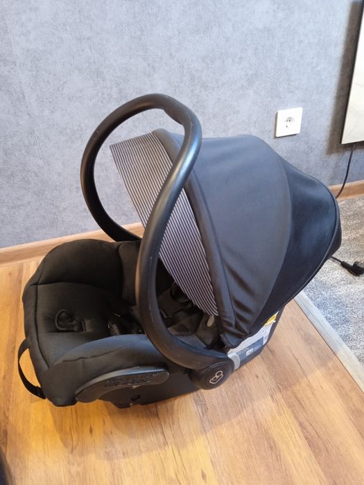 Дитяче автокрісло з кріпленням Isofix
