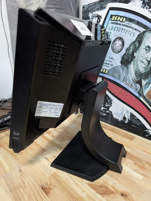 POS Моноблоки  сенсорні для магазинів, кафе, ресторанів та барів на I5