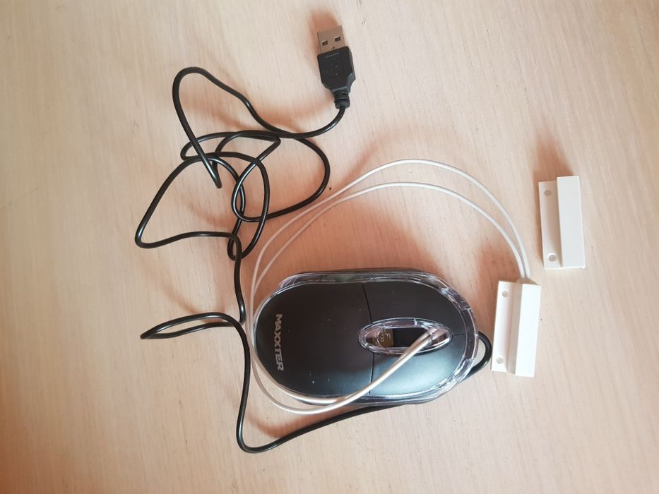 Электронное лекальное устройство.  Кабель для интерактивного вязания