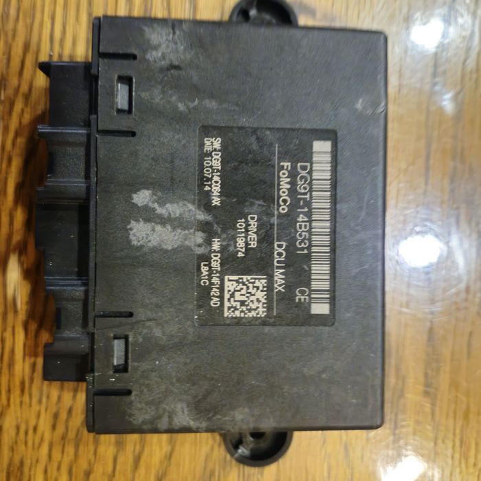 Продам блок керування BU5T-14B663-AB