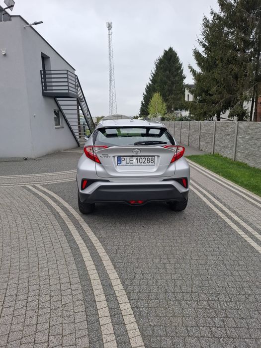 Toyota CHR 2017 65000 przebiegu