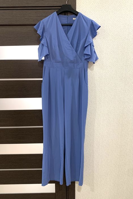Жіночий брючний комбінезон