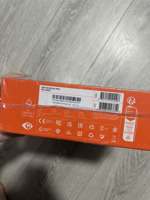 Навушники з мікрофоном SteelSeries Arctis Nova Pro Black (61527)