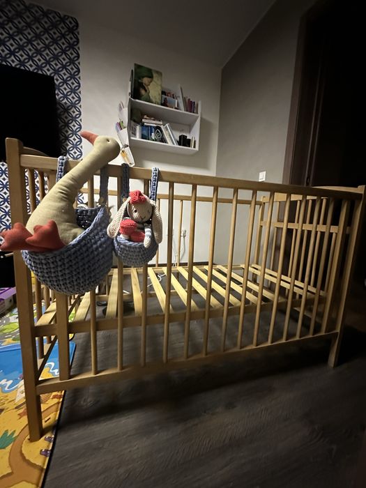 Люлька класична деревʼяна мінімалістична