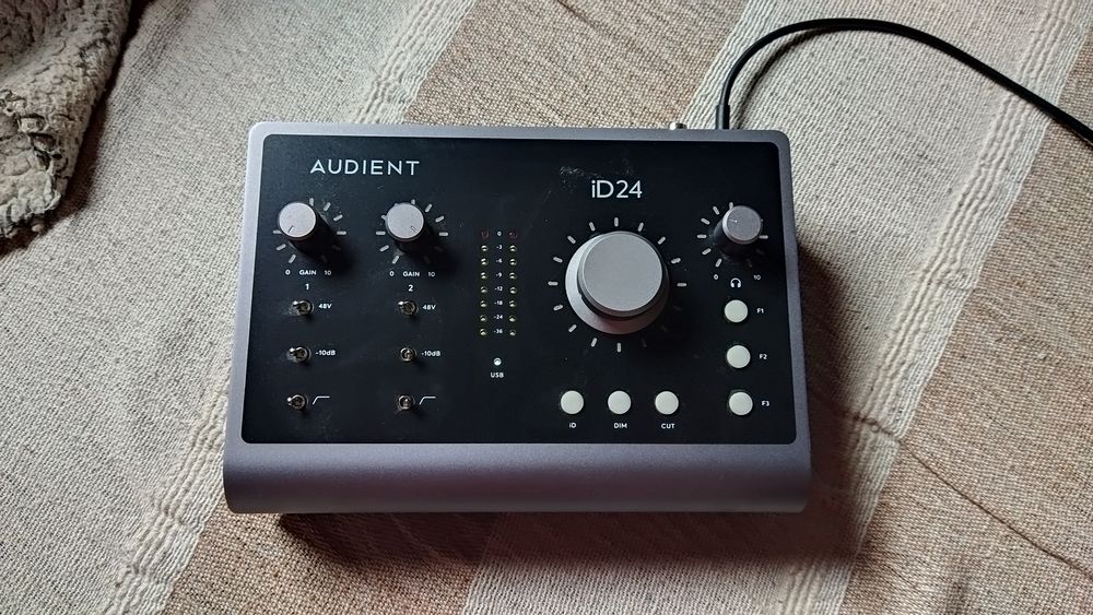 Interfejs USB Audient id24