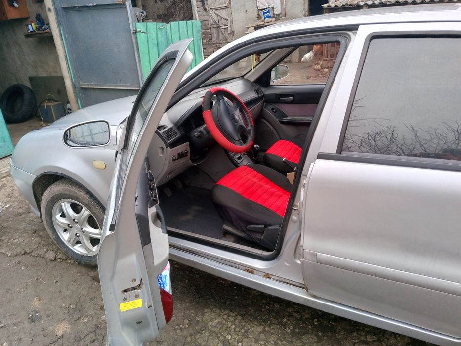 Автомобіль Geely