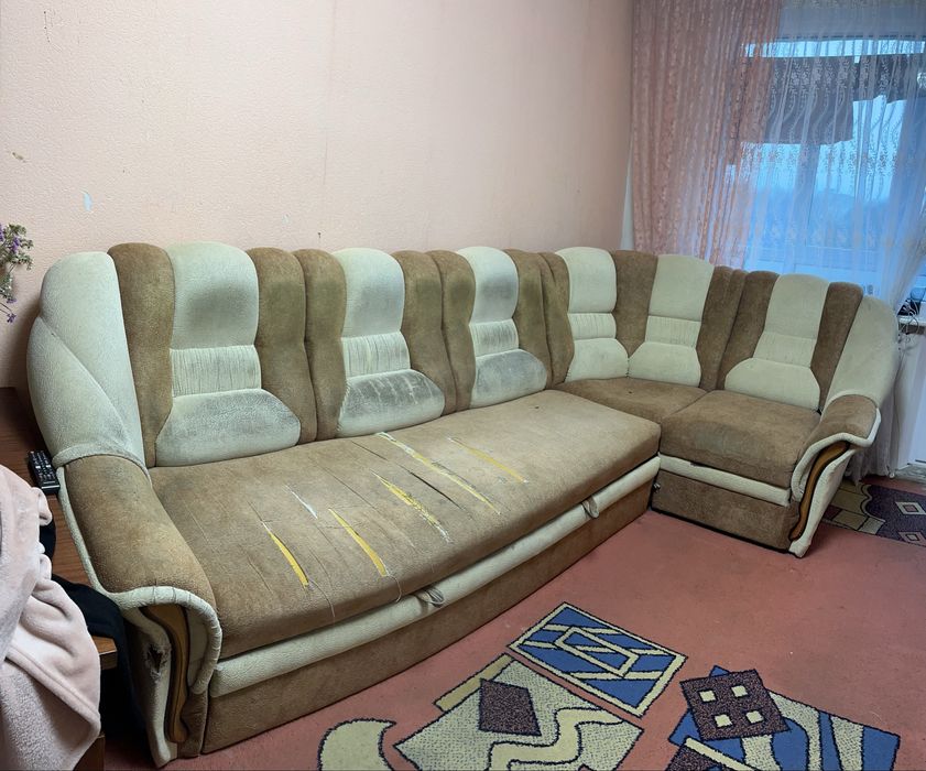 Кутовий диван б/у