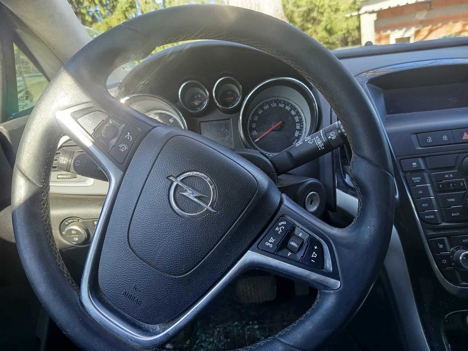 Deska / Kokpit / Konsola astra J 2015r