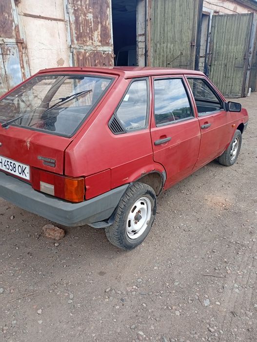 Продам ВАЗ 2109 .