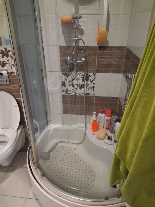 Kabina prysznicowa rozmiarze 80x100 stan bardzo dobry polecam odbiór o