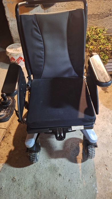 Wózek elektryczny inwalidzki Invacare Aviva