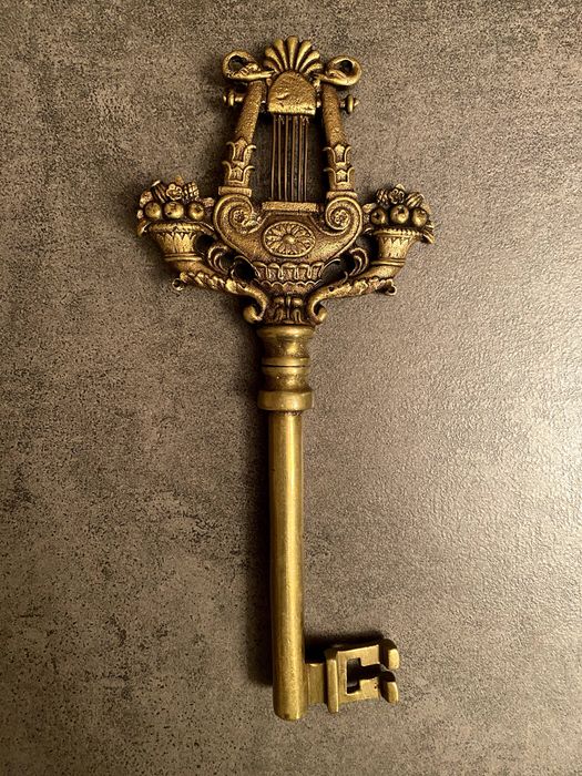 Conjunto de chaves decorativas grandes em metal – estilo rústico439644434308147203