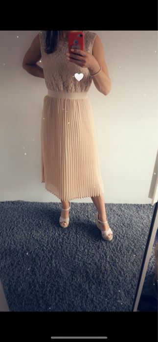 Elegancka sukienka