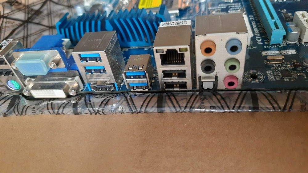 Комплект GA-Z77-D3H + Patriot Viper Xtreme DDR3 16Gb (4*4Gb) 2133 CL11