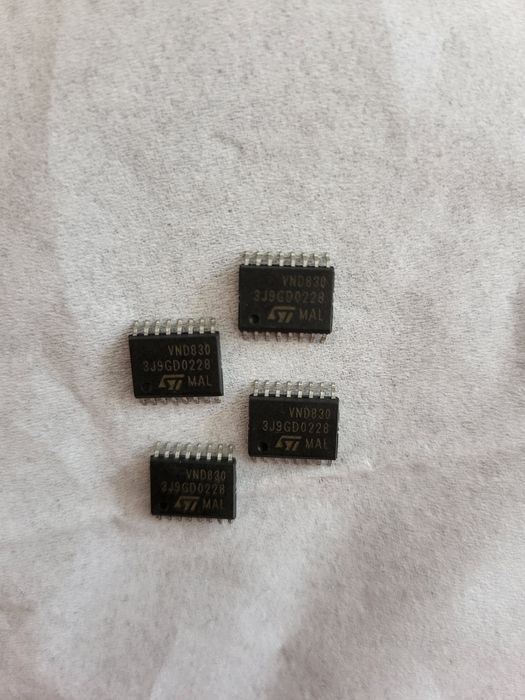 Мікросхема VND 830