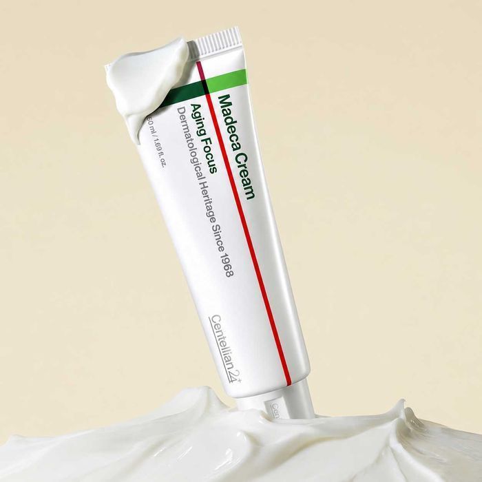 Антивіковий крем Centellian24 Madeca Cream Aging Focus 50 мл оригінал