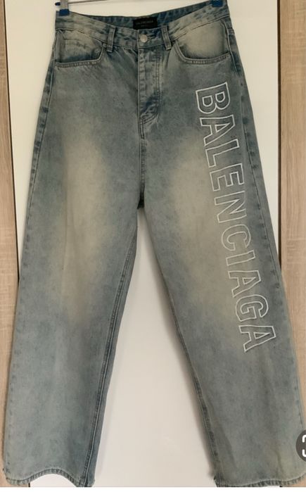 Stylowe dzinsy BALENCIAGA