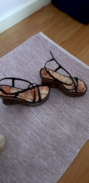 sandálias com plataforma