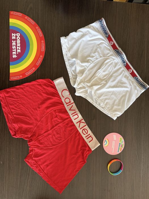 Calvin Klein i Aussiebum - bokserki męskie M - dwie pary - białe czerwone