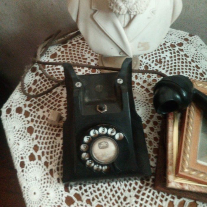 Telefone antigo