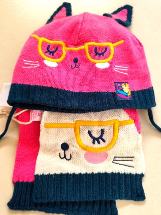 Cachecol e Gorro marca Tuc Tuc (Novo - 12 Meses)