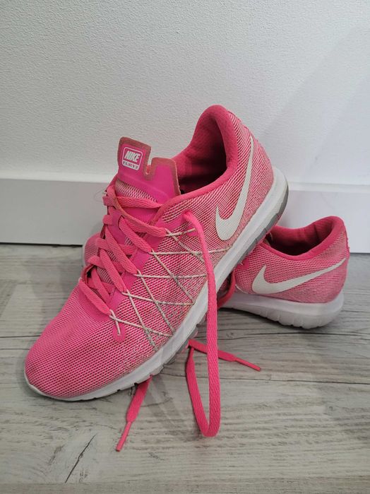 Buty damskie Nike Fury 2 roz 36,5
