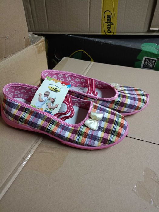 kapcie pantofle balerinki nowe roz 35