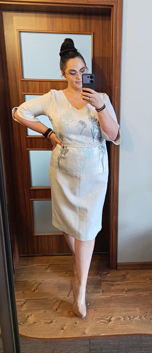 Wizytowa sukienka rozmiar 48