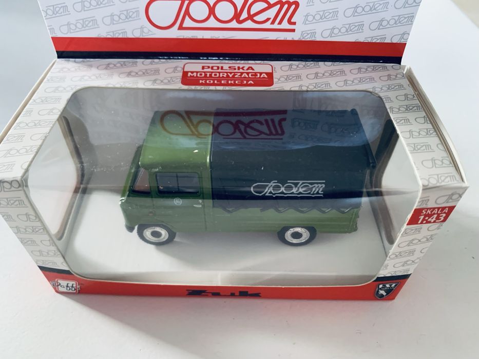 Samochód Żuk Społem kolekcja PRL model Daffi
