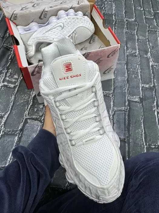 Nike Shox TL Biały R42