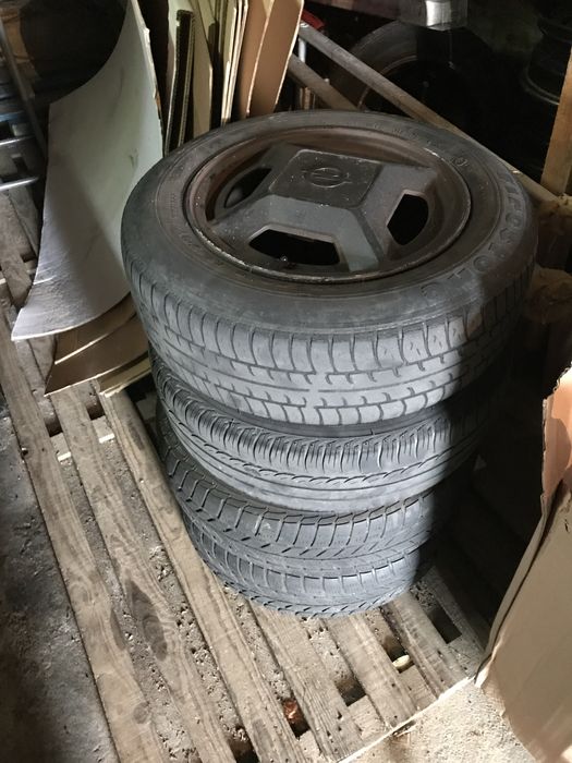 Vendo 4 jantes opel kadet