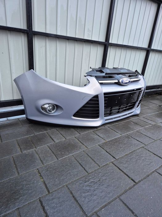 Zderzak przód przedni Ford Focus mk3 rok 12 kod lak LB
