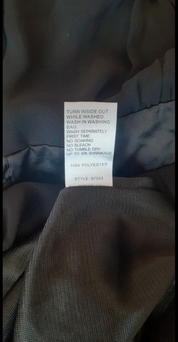Sukienka czarna na ramiączkach M