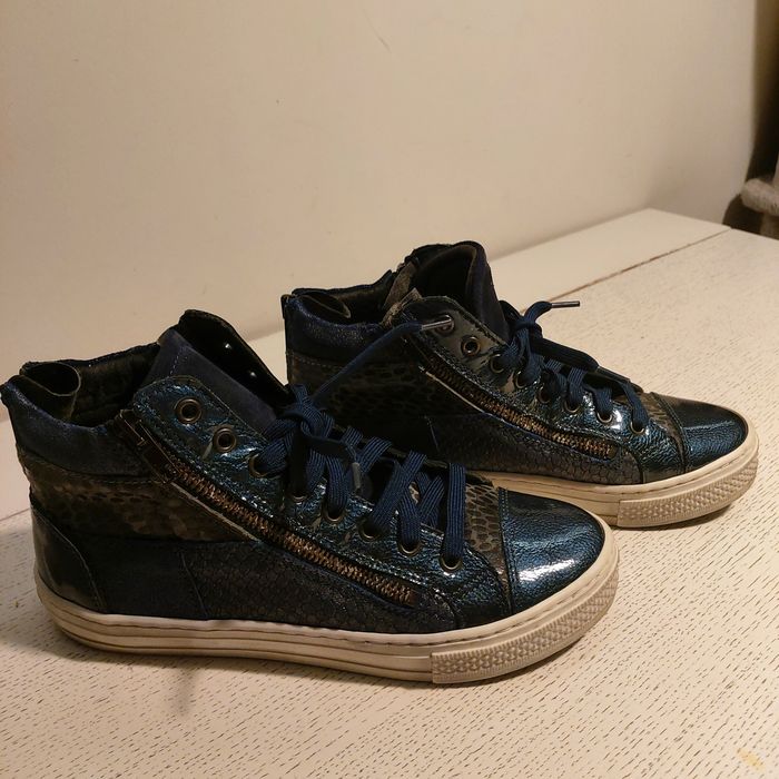 Buty granatowe dziewczęce rozm. 36